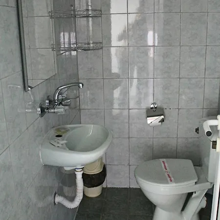 Elit Penzion 2*